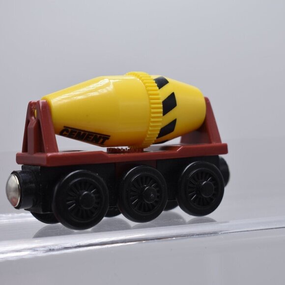 2002 Cement Mixer Thomas & Friends Wooden Railway Tank Engine Vintage Gullane - Picture 4 of 7